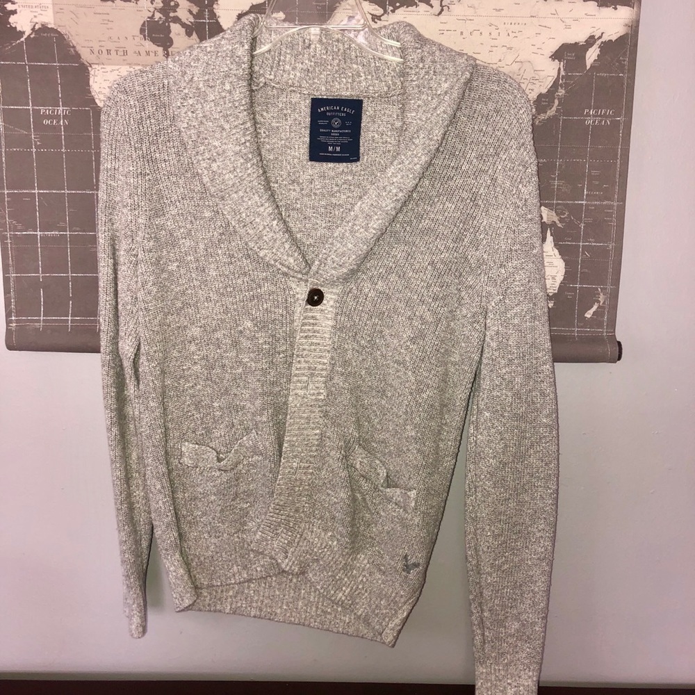 AE men’s cardigan sweater